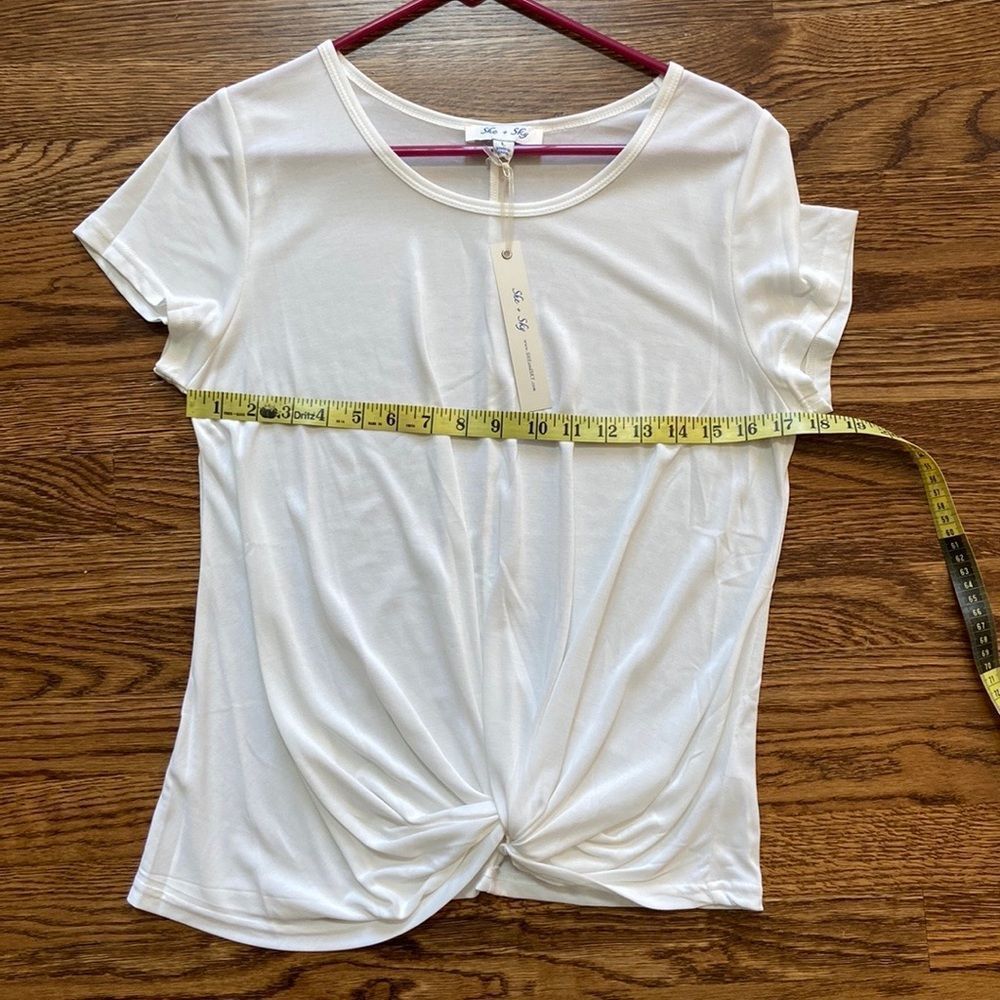 She + Sky White Twist Front Top - Large- Minimalist Capsule Casual - Picture 7 of 10